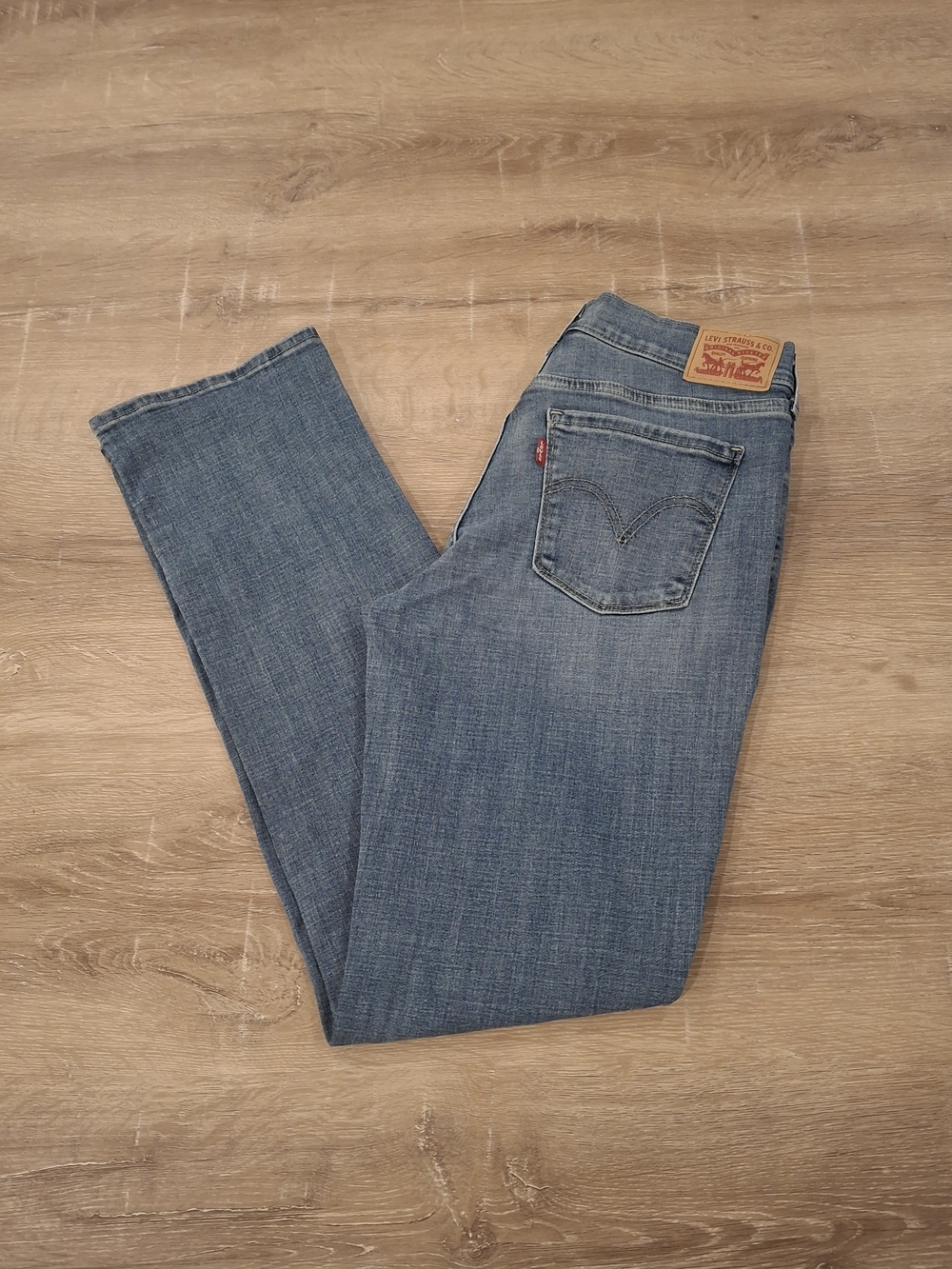 Levi's 505 Straight Women's Jeans Size 8 / W29 L32 Light Wash Denim